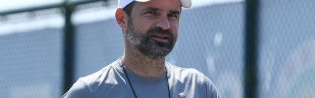 乐鱼专属资源-残兵也疯狂！海港后4球全是上高压 莱科：继续保持！